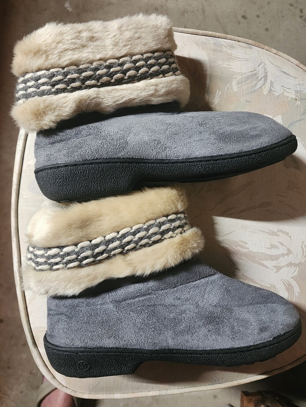 Isotoner Women's Booties